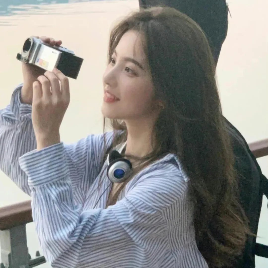 八岁神童的我被全网爱戴